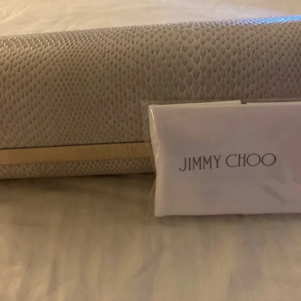 Jimmy Choo Tortoise Sunglasses with cloth and case - Picture 4 of 7